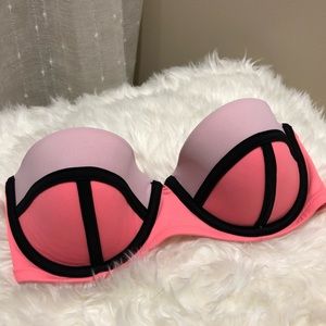 Victoria’s Secret Bikini Top